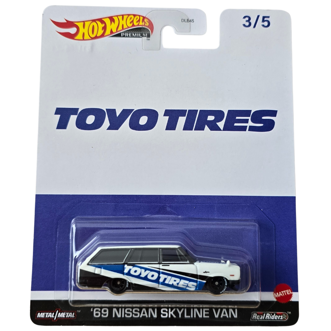 ホットウィール　チームトランスポート　69 Nissan Skyline Van Hot Wheels Premium (Toyo Tires) - '69 Nissan Skyline Van – Speed