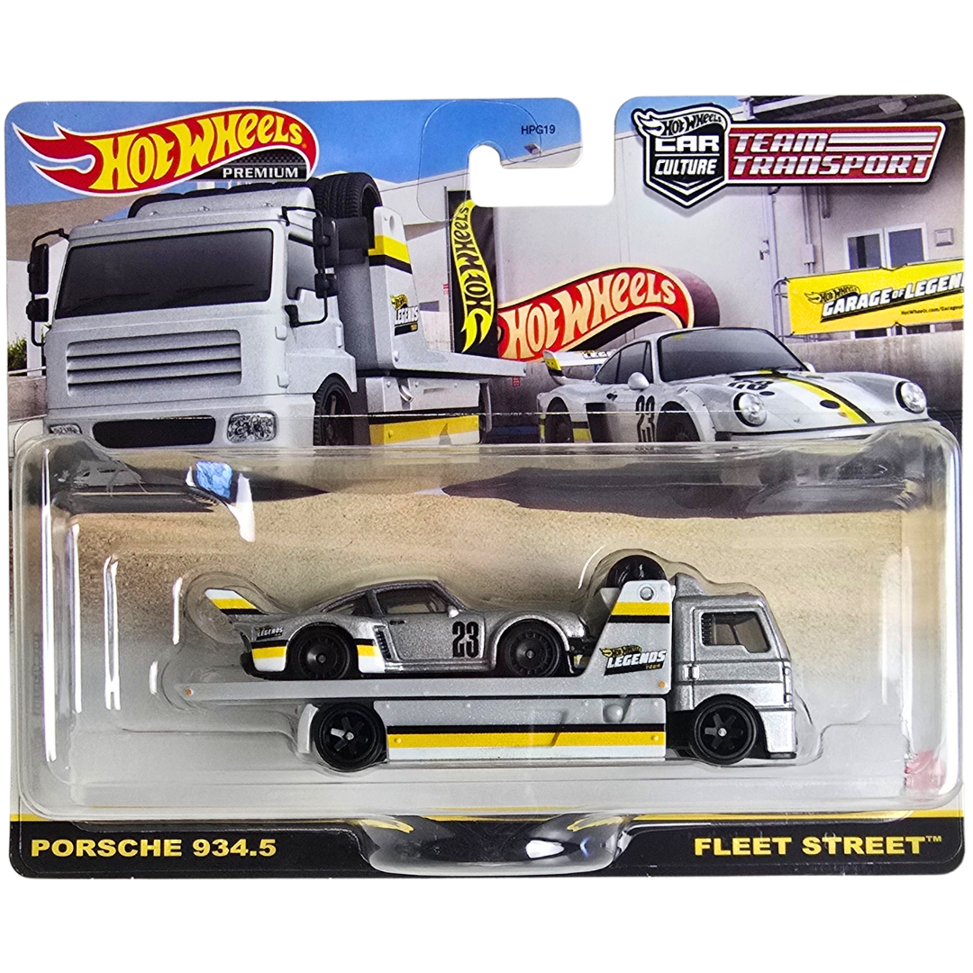 Hot Wheels Premium Team Transport (Legends Tour) - Porsche 934.5 - Fleet Street