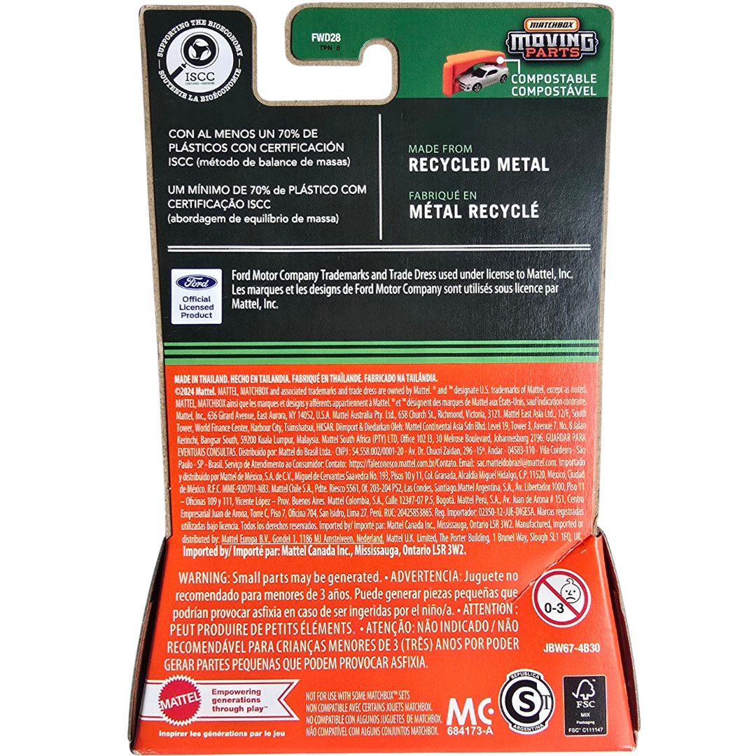 Matchbox Moving Parts - 2004 Ford Excursion