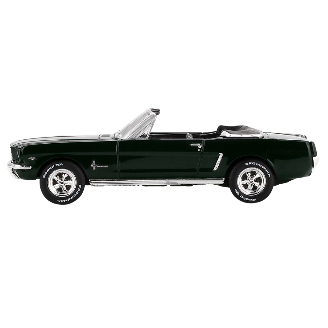 Mini GT - Ford Mustang Convertible 1964