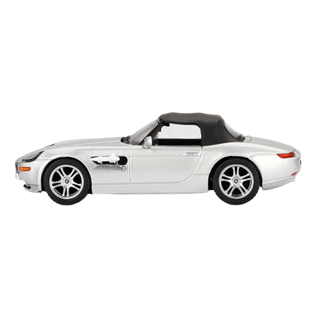 Mini GT (007 - The World Is Not Enough) - BMW Z8